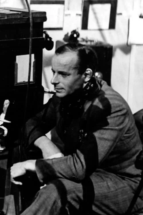 Nancy Franklin ha trabajado con Erwin Hillier en 1 ocasiones