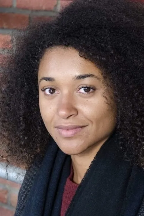 Mahamadou Yaffa ha trabajado con Esthèle Dumand en 1 ocasiones