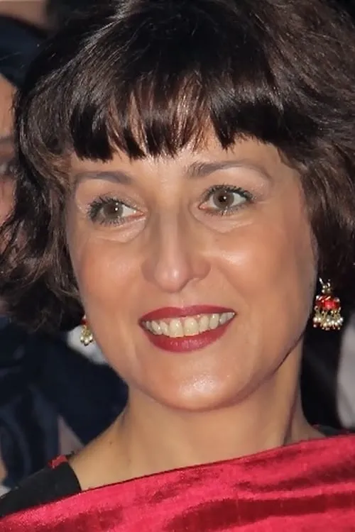 Carlos Iglesias ha trabajado con Esther Regina en 3 ocasiones