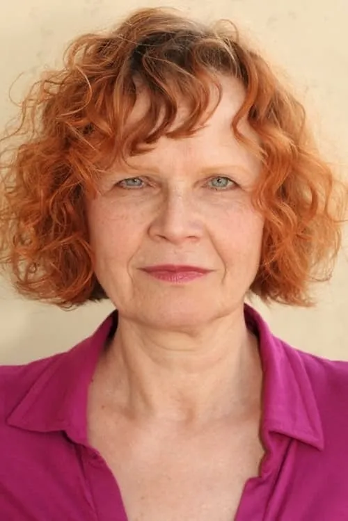 Eva Medusa Gühne interpretando a Frau Hohlfeld