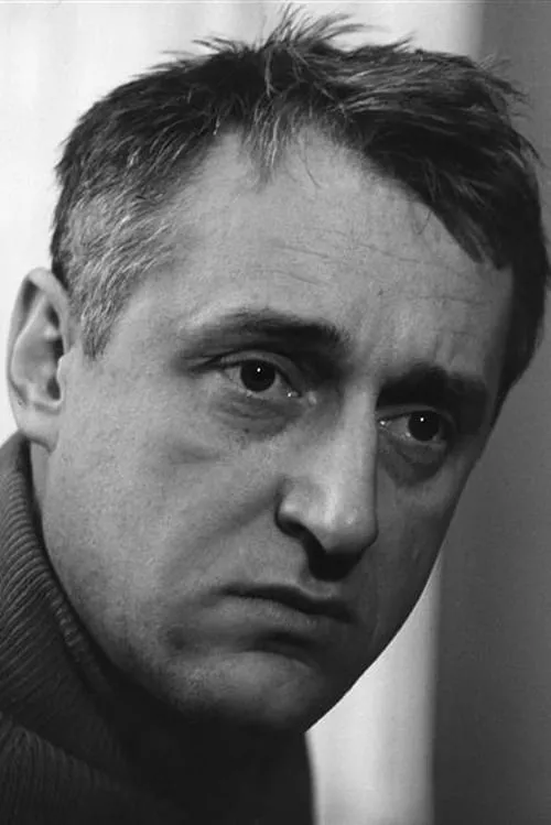 Evald Schorm interpretando a Husband