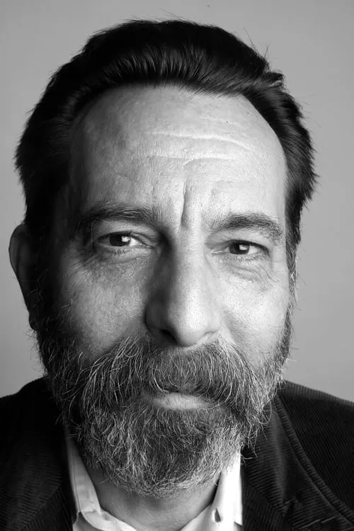 Ted Markland ha trabajado con Evan Lurie en 2 ocasiones