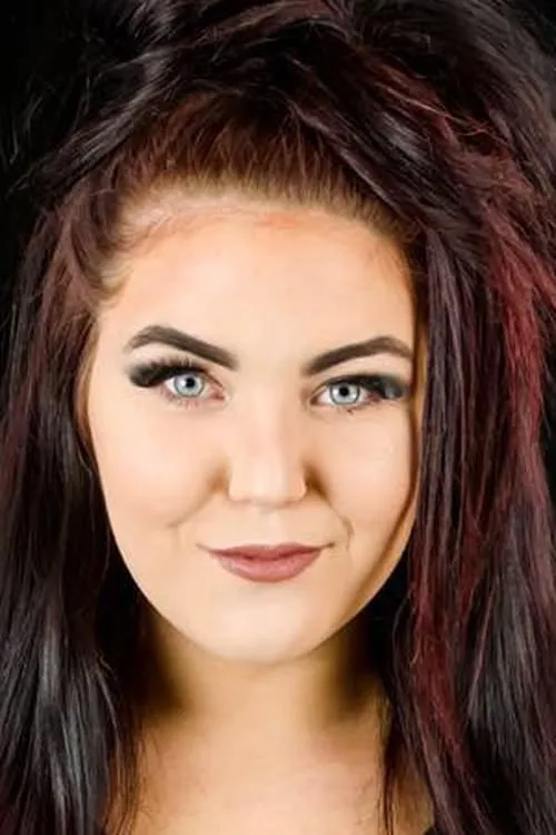 Kris Hernandez ha trabajado con Evangeline Carey en 7 ocasiones