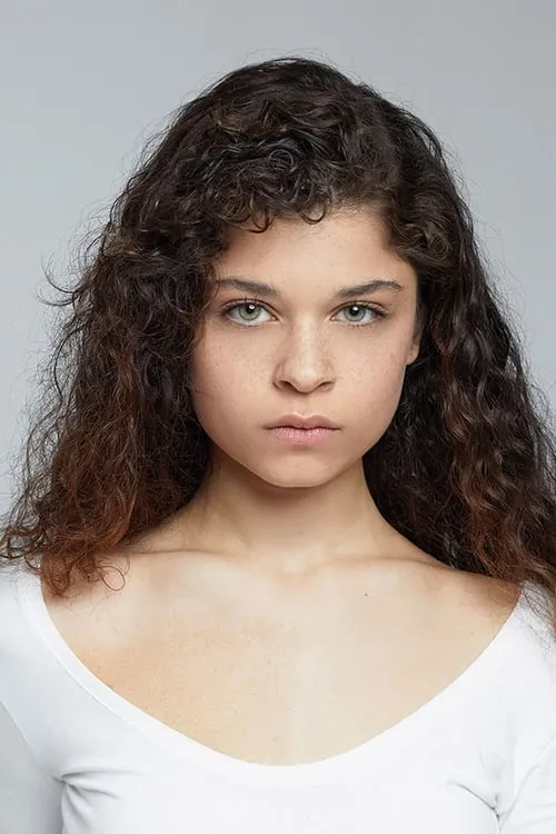 Enver Hüsrevoglu ha trabajado con Eylül Ersöz en 1 ocasiones