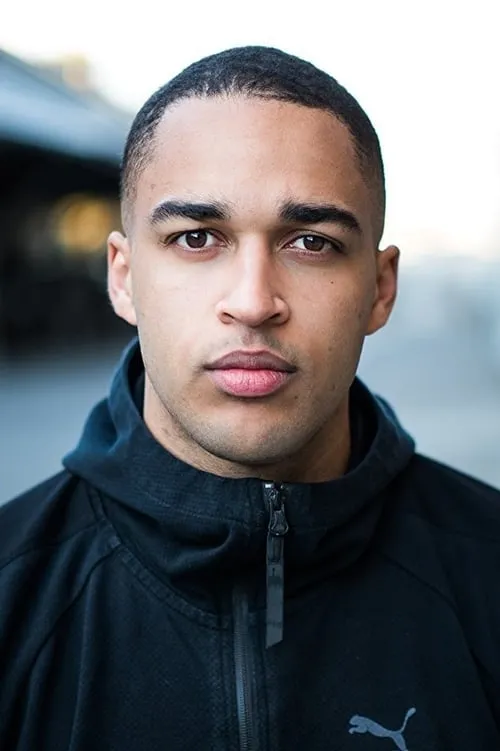 Kaushik Das ha trabajado con Ezekiel Simat en 1 ocasiones