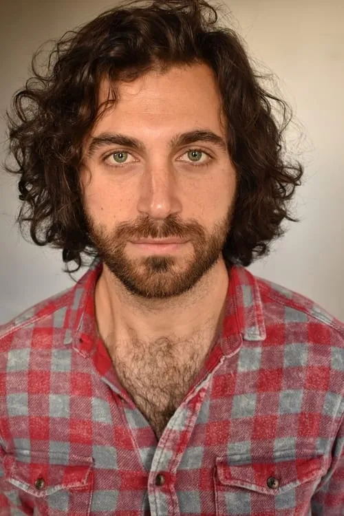 Jamie Lee-Hill ha trabajado con Ezel Doruk en 1 ocasiones