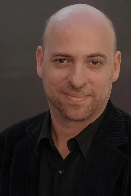 Alejandro Hartmann ha trabajado con Fabián Stratas en 1 ocasiones