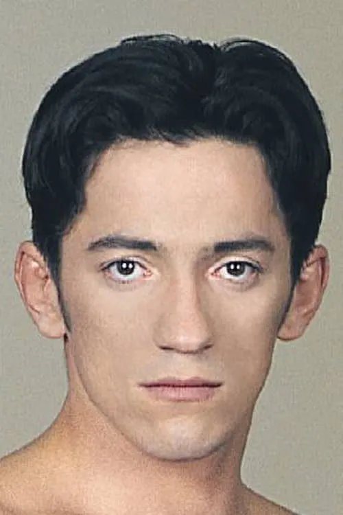 Fabio Zoltan interpretando a