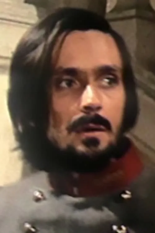 Fabrizio Moresco interpretando a Orfeo Mancuso