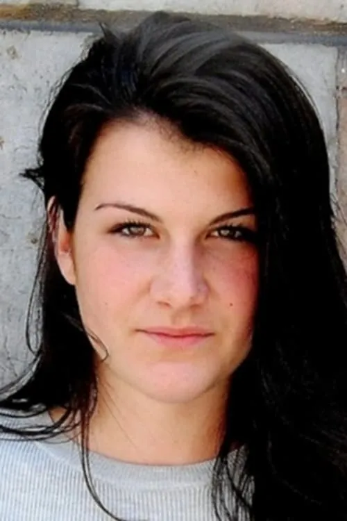 Fanny Ketter interpretando a Ebba