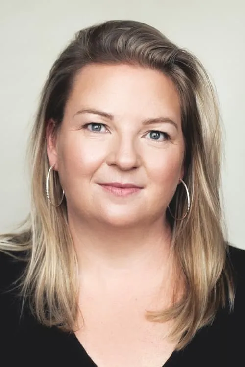 Fanny Rainville interpretando a 