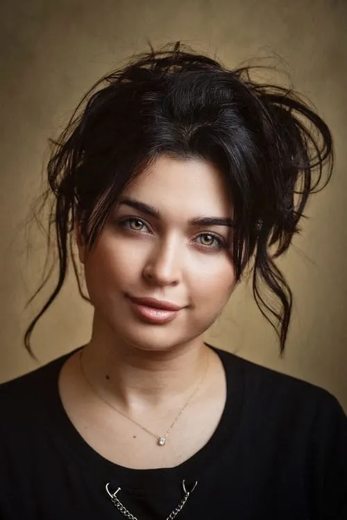 Farah El Fassi — personaje: Warda