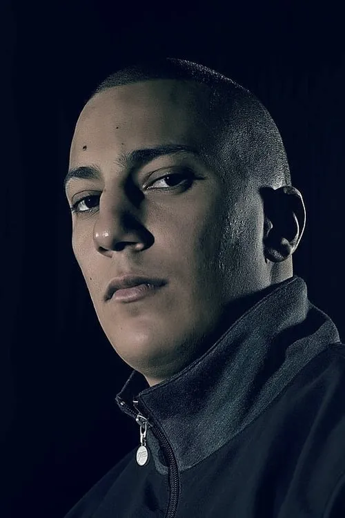 Gizem Emre ha trabajado con Farid Bang en 3 ocasiones