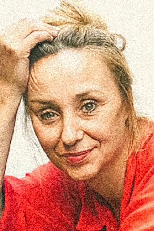 Fatoş Sezer interpretando a Murat'in Dostu