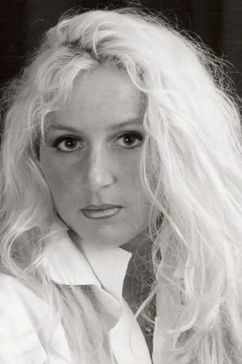 Alexandra Prokhorova ha trabajado con Fay Lawrence-Grant en 1 ocasiones