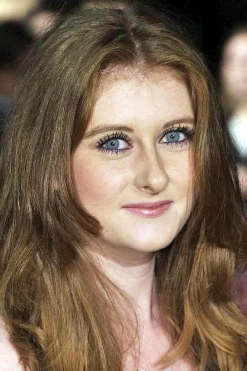 Faye Daveney interpretando a Billie