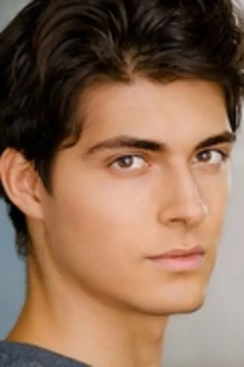 Federico Pedroni interpretando a Pablo