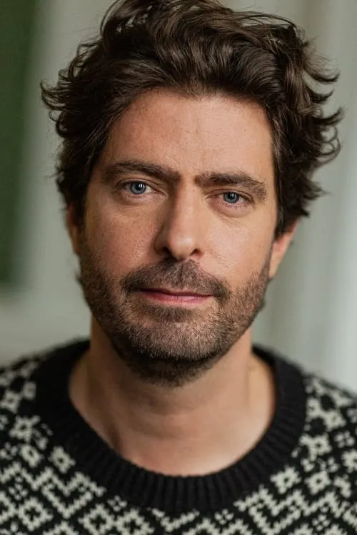 Felix Beaulieu-Duchesneau interpretando a