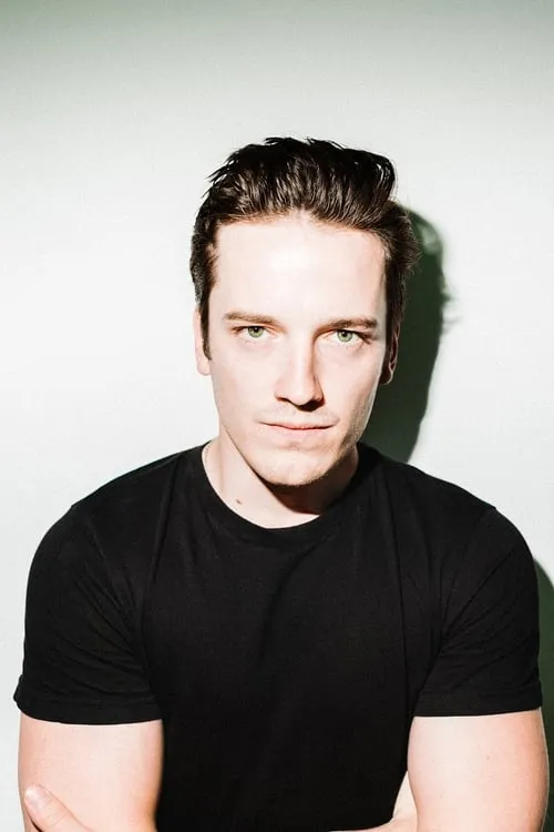 Josephine Bloéb ha trabajado con Felix Kreutzer en 1 ocasiones