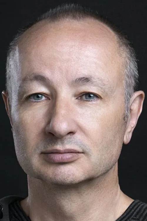 Freddie Pendavis ha trabajado con Fenton Bailey en 1 ocasiones