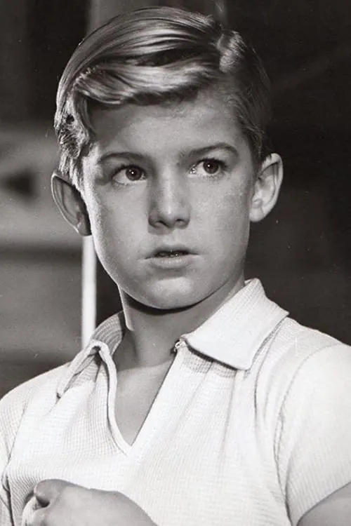 Fergus McClelland interpretando a Andrea, the boy