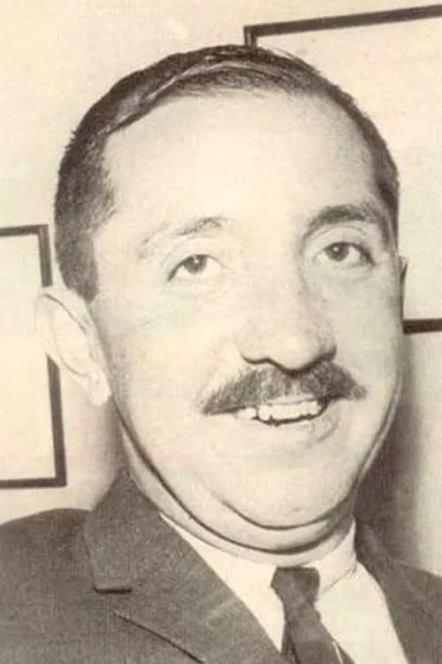 Linda Roméo ha trabajado con Fernando González Pacheco en 2 ocasiones