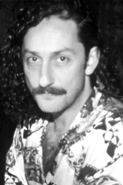 Héctor Canossa ha trabajado con Fernando Olmedo en 1 ocasiones