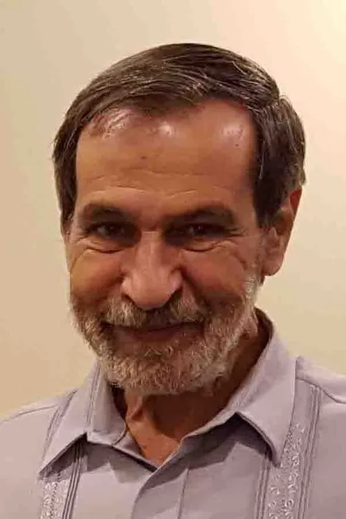 Kenneth De Vera ha trabajado con Fernando Ortigas en 1 ocasiones