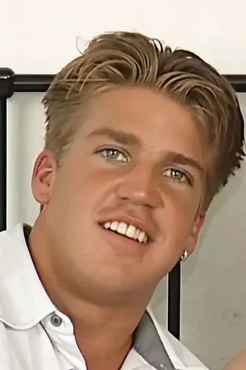 Ficky Martin interpretando a