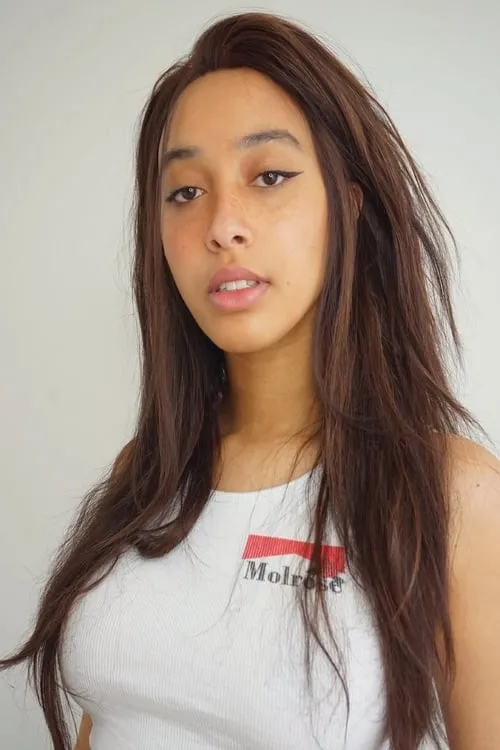 Fiona Nova — personaje: Self