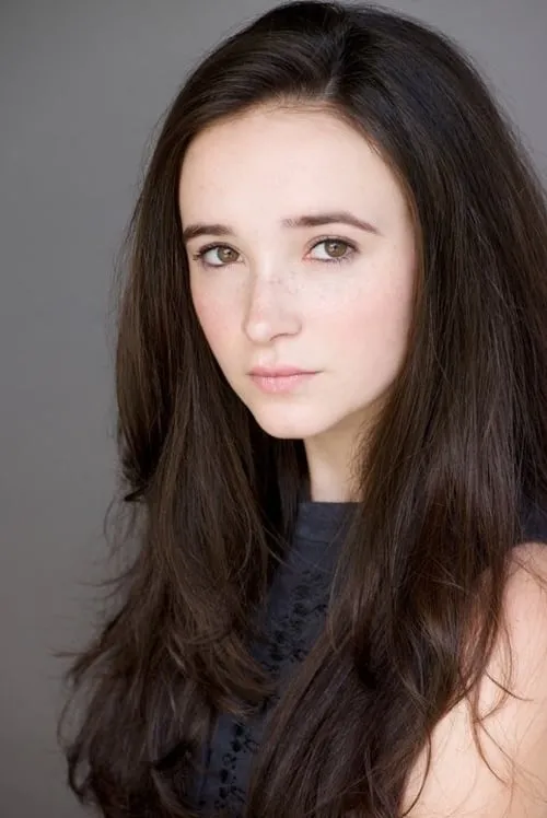 Fiona Perry interpretando a Jewish Girl