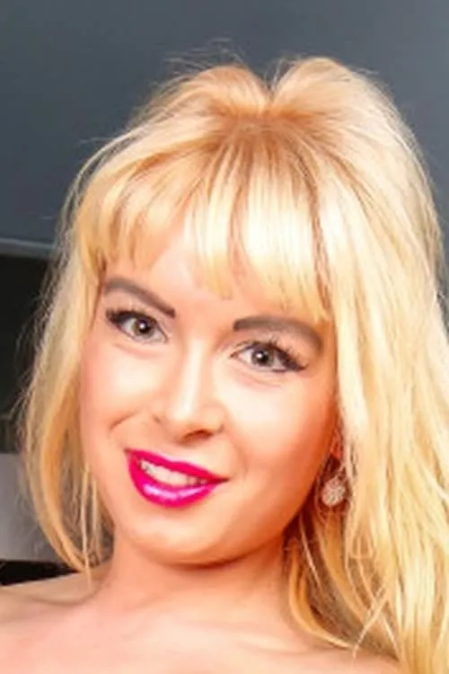 Leah Obscure ha trabajado con Fitness Angel en 1 ocasiones