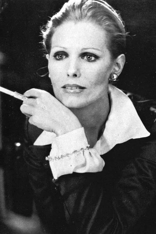 Flavia Giorgi interpretando a Letizia