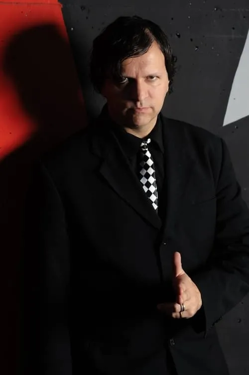 Corinna Coroneo ha trabajado con Flavio Sciolè en 2 ocasiones