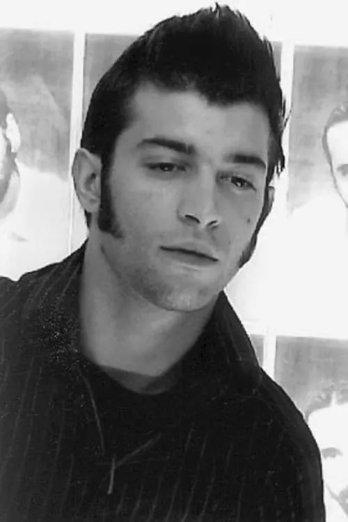 ?as???? ?apad?µ?t???? ha trabajado con Foivos Kontogiannis en 1 ocasiones