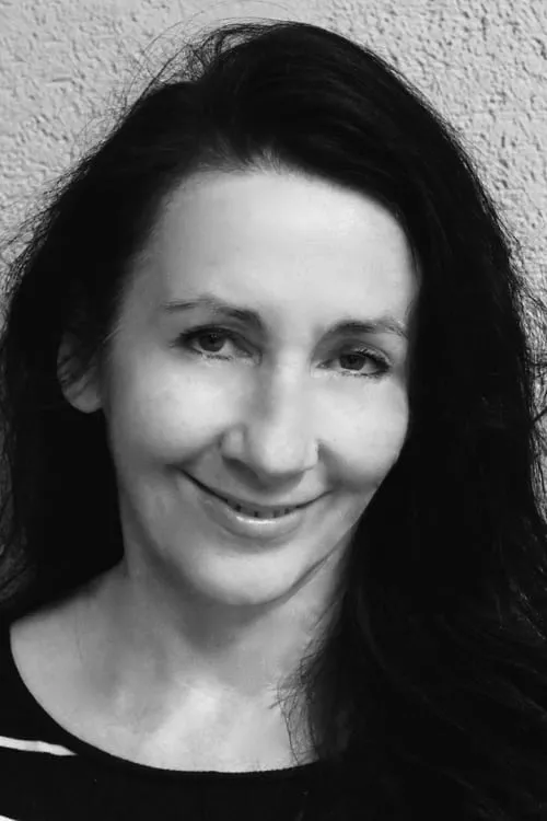 Stephen Finlay ha trabajado con Francesca Folan en 1 ocasiones