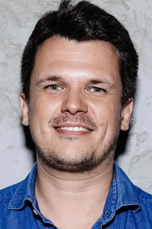 Roy Macready ha trabajado con Francesco Zippel en 1 ocasiones