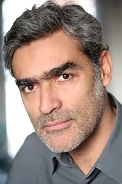 Foto de perfil del actor Francis Benoit en el reparto