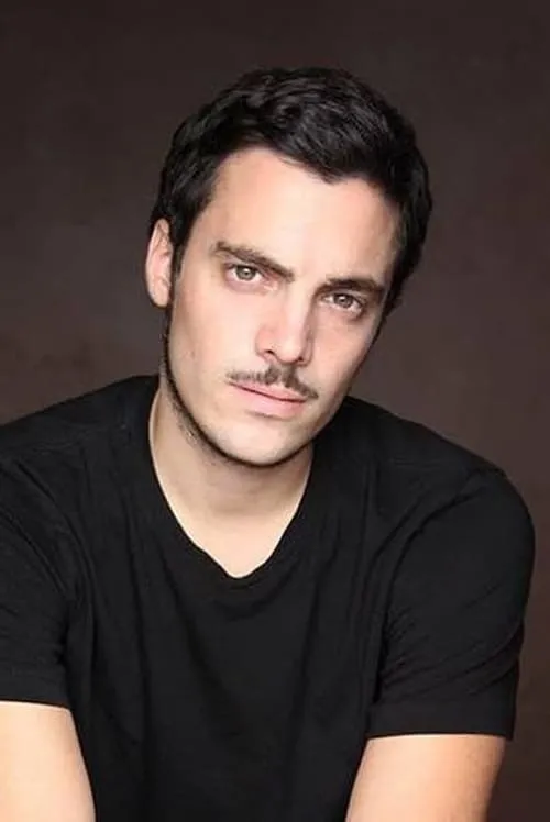 Arturo Frutos ha trabajado con Francisco Bertín en 1 ocasiones