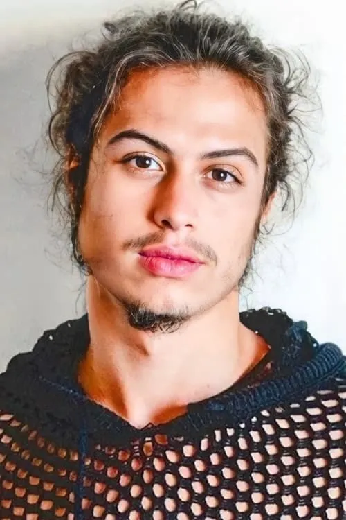 Francisco Vitti interpretando a 