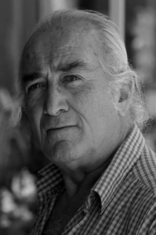 Franco Giornelli interpretando a Asher