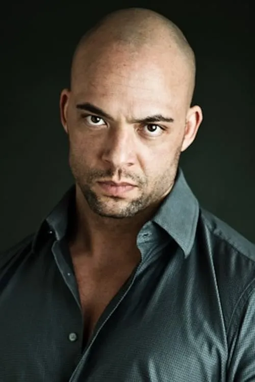 Ryan Robbins ha trabajado con Fraser Aitcheson en 3 ocasiones