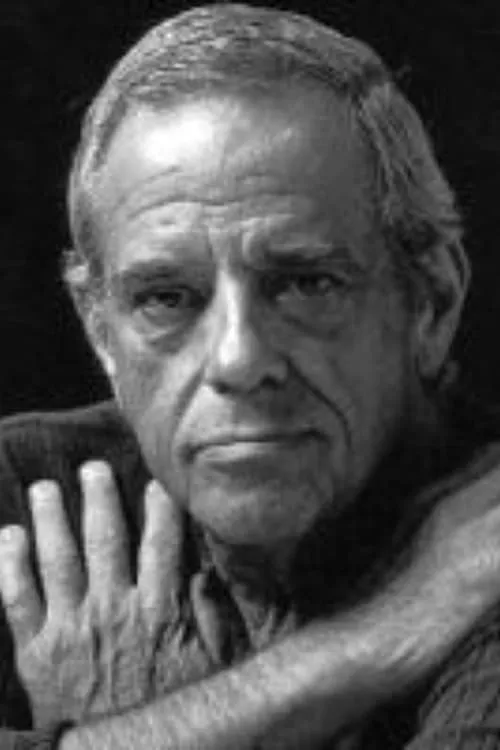 Fred Baker interpretando a Narrator