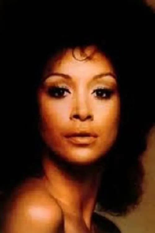 Marilyn Norry ha trabajado con Freda Perry en 3 ocasiones