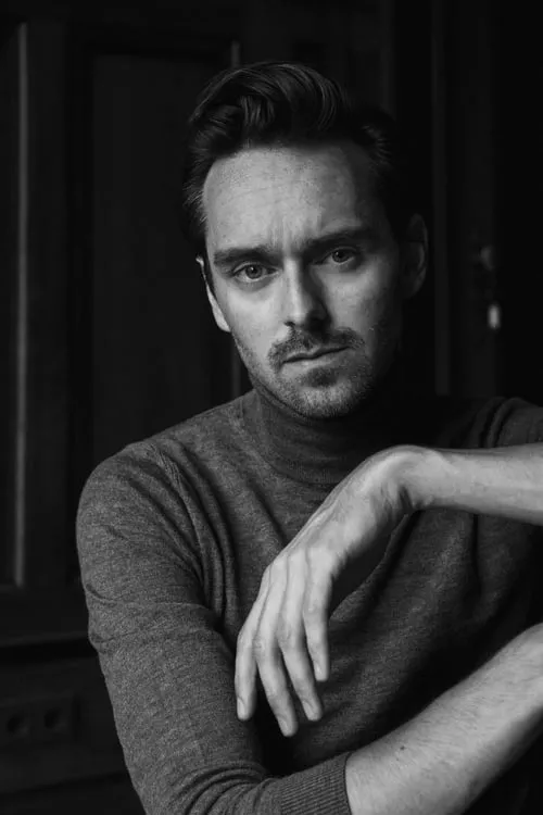 Rob Das ha trabajado con Freek den Hartogh en 1 ocasiones