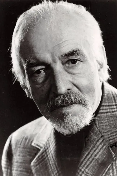 Friedrich Maurer interpretando a Dr. Ehrenreich