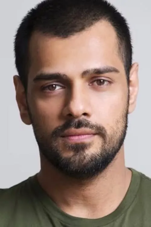 Adam Daniel Mezei ha trabajado con Fuad Ahmed en 1 ocasiones