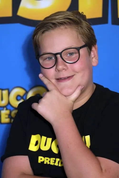 Gabin Tomasino interpretando a Ducobu