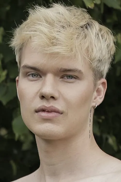 Ian Raven ha trabajado con Gabriel Clay en 2 ocasiones