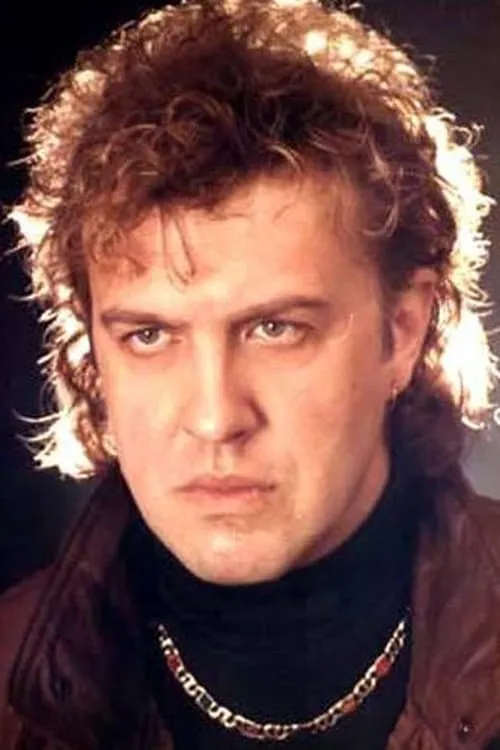 Gabriel Cotabiță en su biografía y filmografía